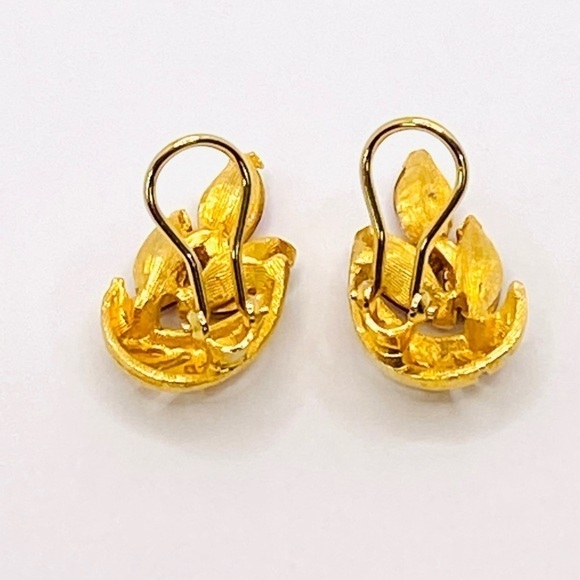 Clip Ons Earrings Gold Tone Pink Crystals - Picture 4 of 15